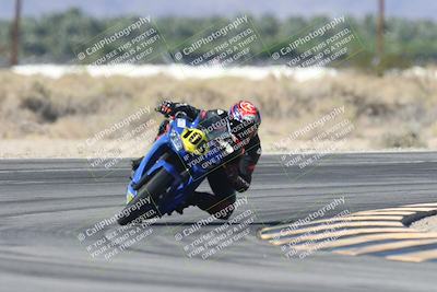 media/Oct-30-2025-Racers Edge (Thu) [[dabbdaf680]]/3-B Group/Session 4 Turn 16/